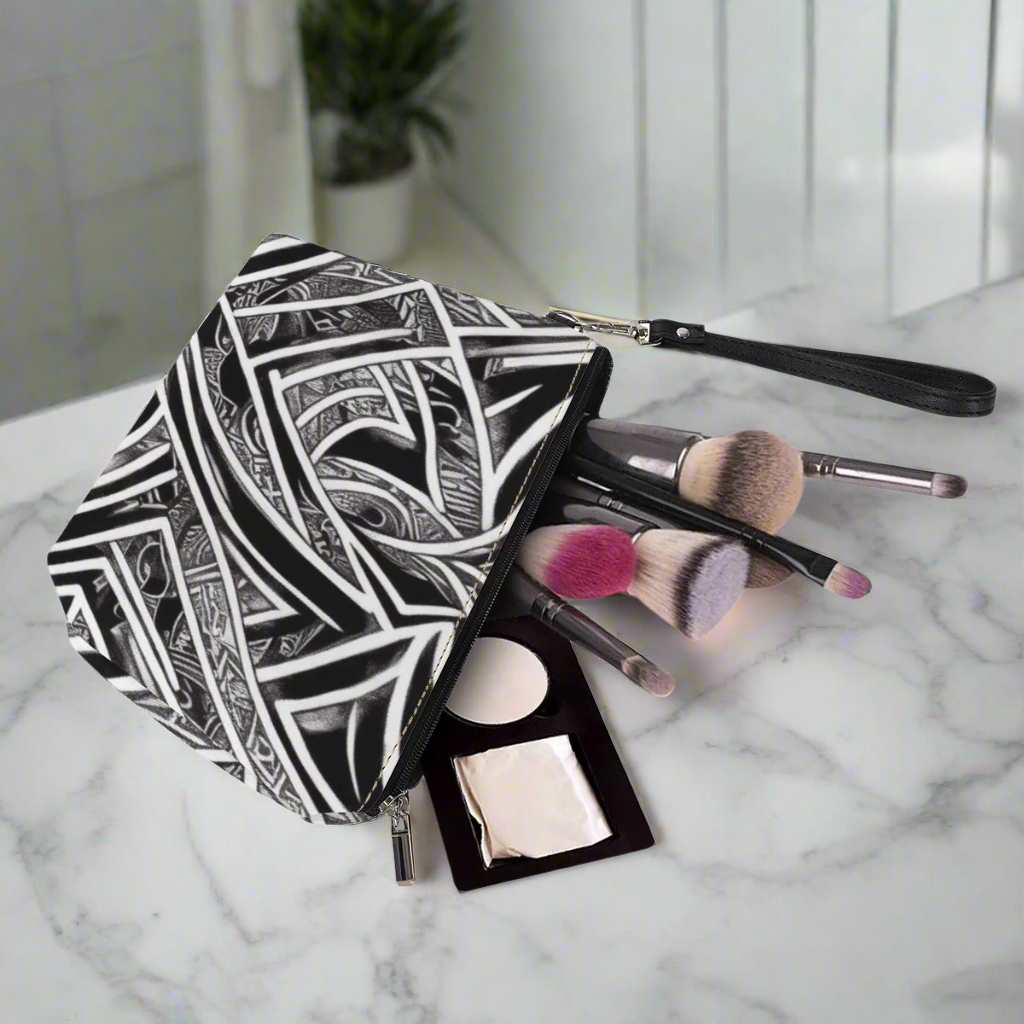 Luxtrini - Black and White Polynesian Sling Cosmetic Bags
