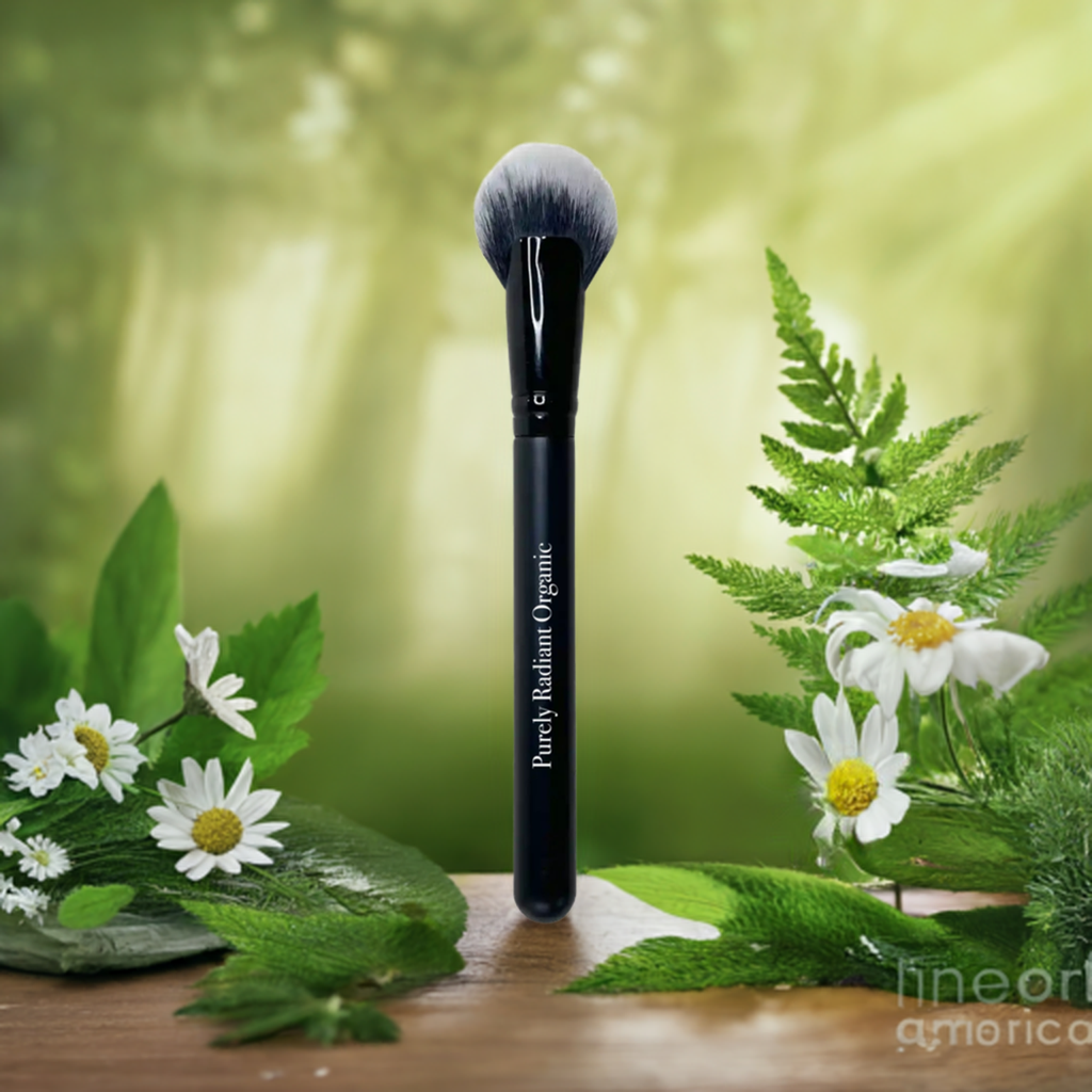 Cheek Fan Brush for Flawless Blush, Contour, and Highlight | Purely Radiant Organic