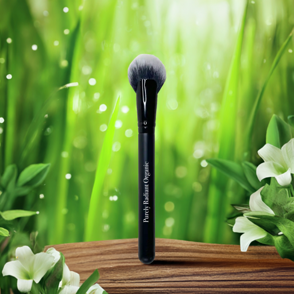 Cheek Fan Brush for Flawless Blush, Contour, and Highlight | Purely Radiant Organic