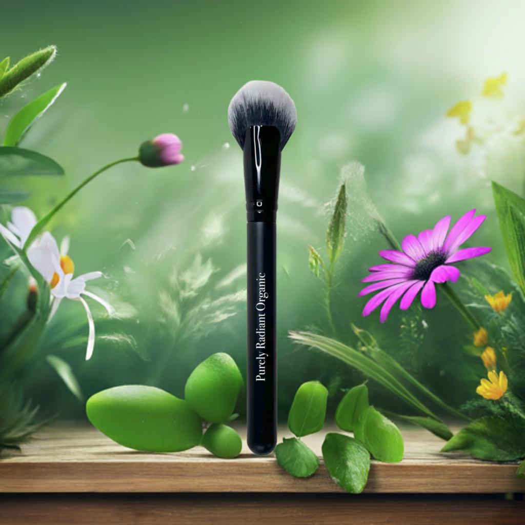 Cheek Fan Brush for Flawless Blush, Contour, and Highlight | Purely Radiant Organic